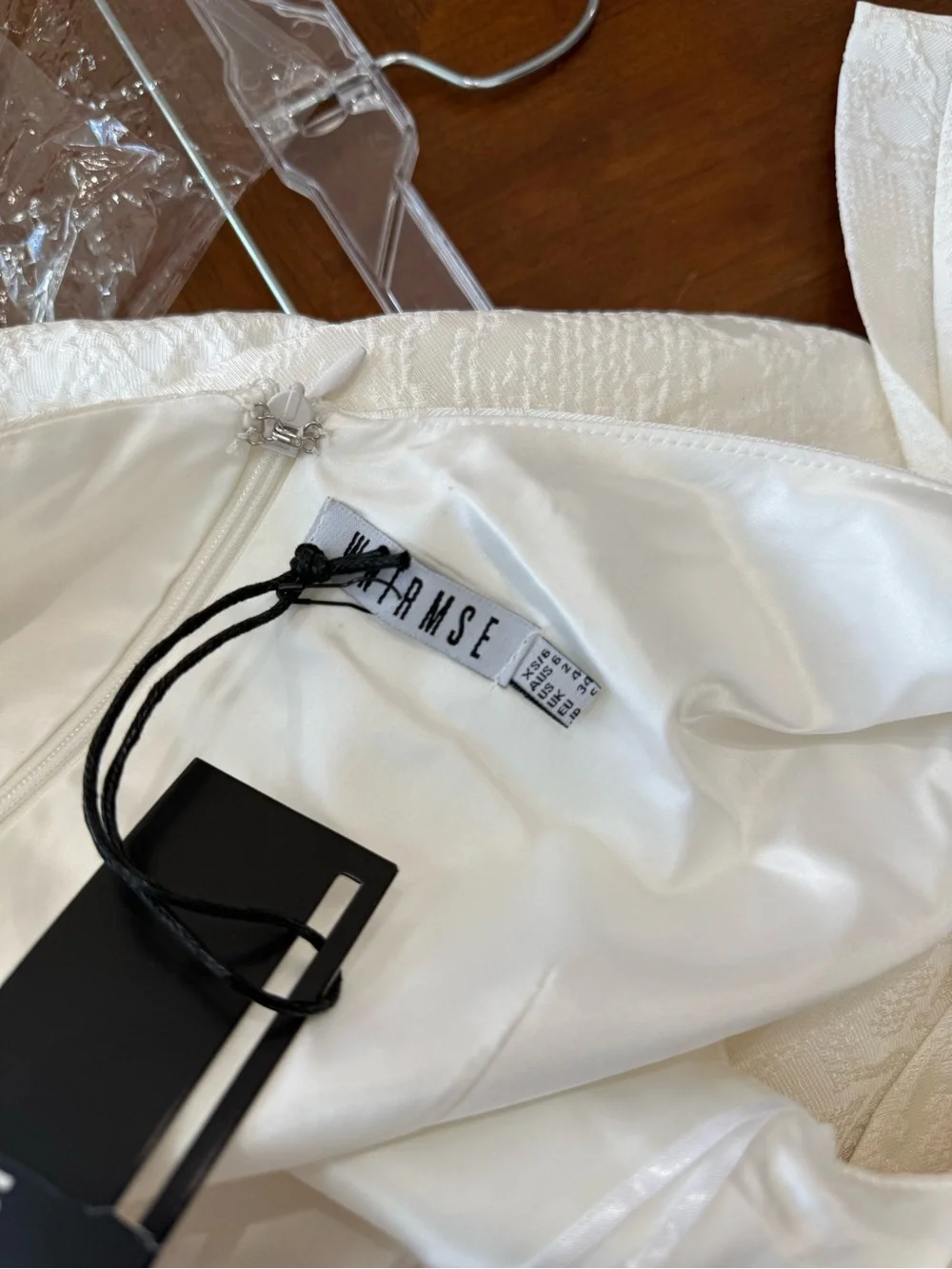 Elegant White Textured Duvet Cover - Brand Unspecified